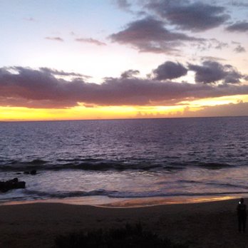 Kamaole Beach Park II - Beaches Near Me - Kihei, Hawaii