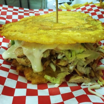 Las Rikuras De Weston - Chicken Platano Burger - Colombian Near Me - Weston, Florida