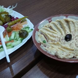 Kurdish Street Food - A side of hummus