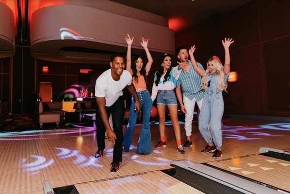 Red Rock Lanes by null