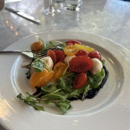 Caprese salad Caprese salad