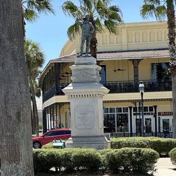 Old Town Trolley Tours St Augustine - Historical Tours Near Me - St. Augustine, Florida