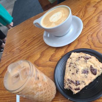 11th Hour Coffee - Soy latte, almond mocha, and the vegan scone! - Coffee & Tea Near Me - Santa Cruz, California 11th Hour Coffee - Soy latte, almond mocha, and the vegan scone! - Coffee & Tea Near Me - Santa Cruz, California