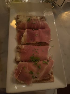 Vanguard Wine Bar (Upper East Side) by null