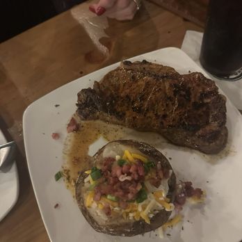 Ovation Bistro & Bar - Bars Near Me - Winter Haven, Florida Ovation Bistro & Bar - Bars Near Me - Winter Haven, Florida