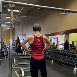 Anytime Fitness - Good cables, decent lighting but too low of light for morning time.