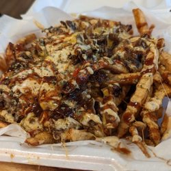 My Mama's Kitchen - Cheesesteak fries