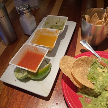 Mesero - Victory Park - The phone didn't eat first herr - Mexican Near Me - Dallas, Texas