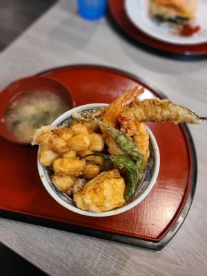 Tendon Tempura Carlos Jr by null
