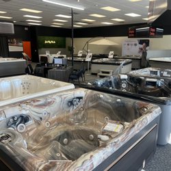 Relax & Retreat Hot Tubs