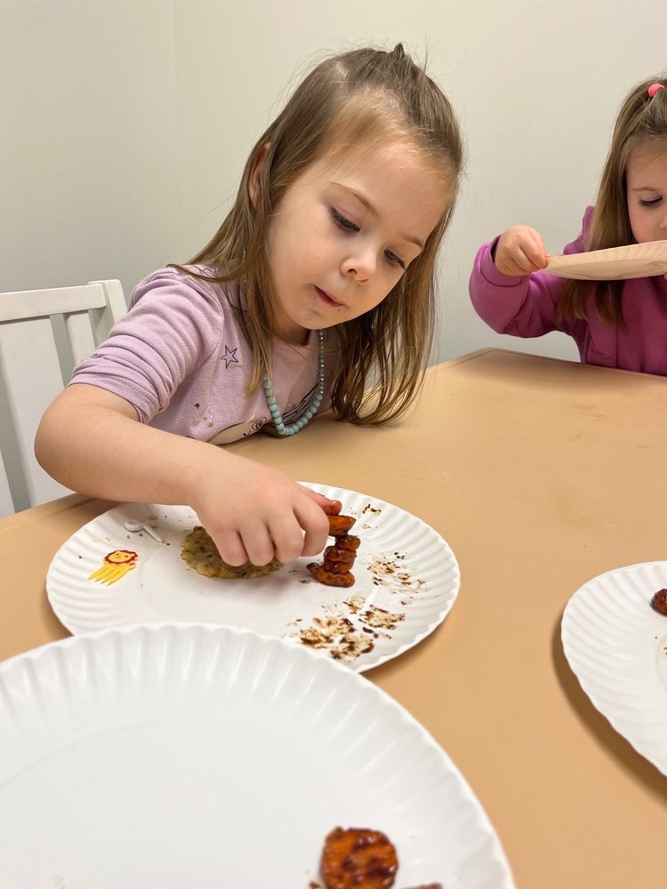 Hummingbird Pediatric Therapies - child therapist in Elmhurst, IL