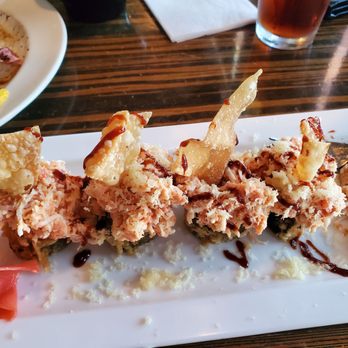 Sakura - Viva Las Vegas roll - Sushi Bars Near Me - Pearland, Texas Sakura - Viva Las Vegas roll - Sushi Bars Near Me - Pearland, Texas