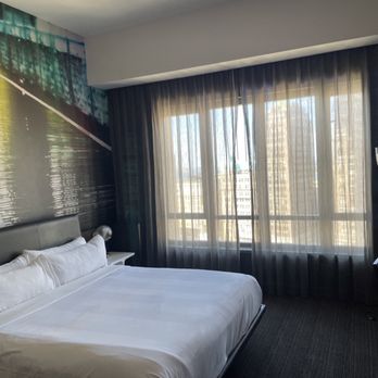 New York Marriott at the Brooklyn Bridge - Hotels Near Me - Brooklyn, New York New York Marriott at the Brooklyn Bridge - Hotels Near Me - Brooklyn, New York