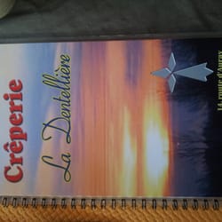 La Dentelière