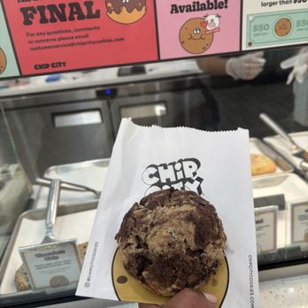 Chip City - Dairy-Free Brookie, delicious - Desserts Near Me - Mclean, Virginia