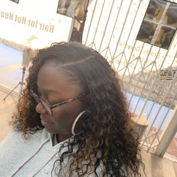 Diversely Done - Minimum Leave Out Sew-In - Hair Stylists Near Me Diversely Done - Minimum Leave Out Sew-In - Hair Stylists Near Me