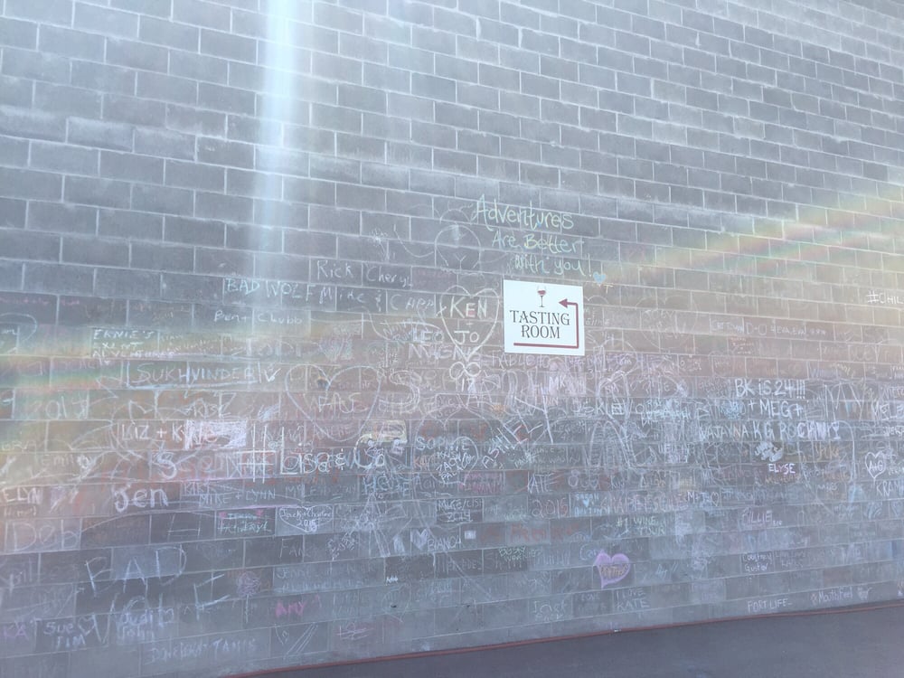 Van Westen Vineyards Logo