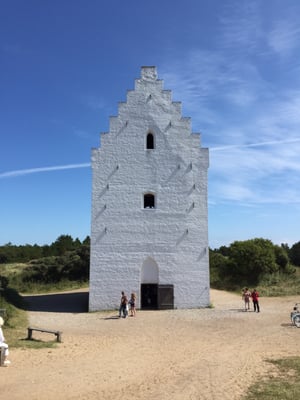 Den Tilsandede Kirke by null