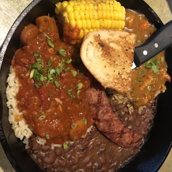 Razzoo's Cajun Cafe - Cajun Combo Skillet - Cajun/Creole Near Me - Tyler, Texas
