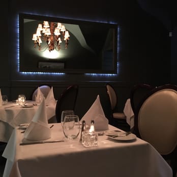 La Coquille - Intimate space - French Near Me - Manhasset, New York La Coquille - Intimate space - French Near Me - Manhasset, New York