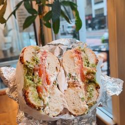 Pio Bagel West