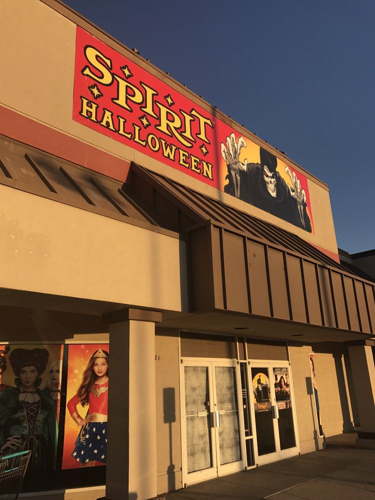 SPIRIT HALLOWEEN - Updated January 2026 - 1221 S University Ave, Provo