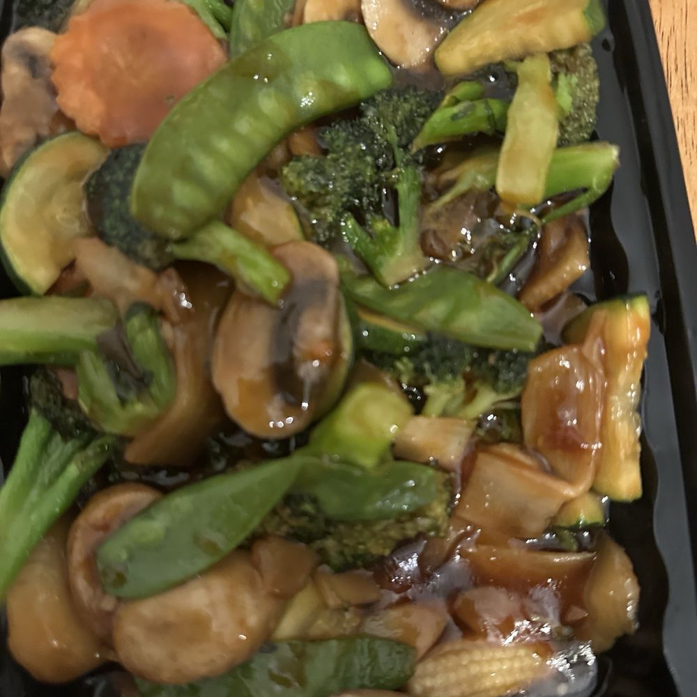 Chan's Wok - Mixed vegetables - Chinese Near Me - Tonawanda, New York Chan's Wok - Mixed vegetables - Chinese Near Me - Tonawanda, New York