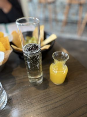 CT Reforma Taqueria by null