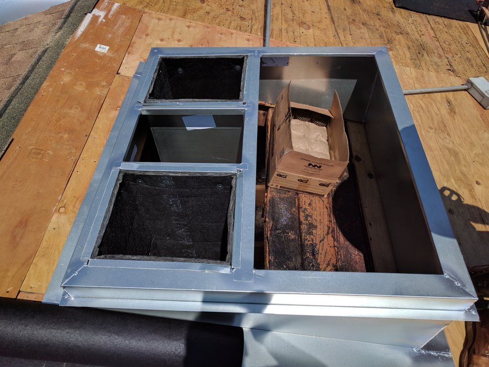 Slide of Delcid Roofing