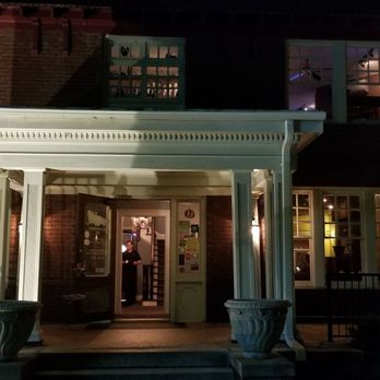 Cajun Queen - Cozy and welcoming ambience! - Cajun/Creole Near Me - Charlotte, North Carolina