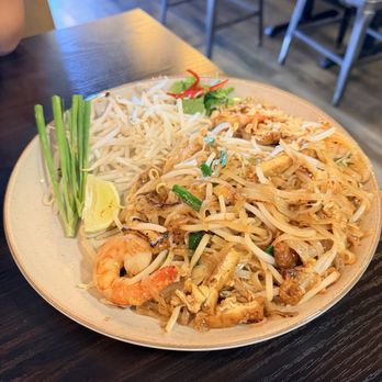 Kin Khao - Pad Thai. Too much lime flavor and way too much dried shrimp - Thai Near Me - Monrovia, California