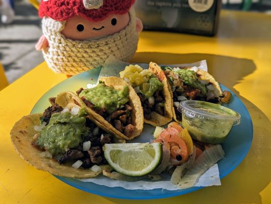 Carmelos Tacos by null