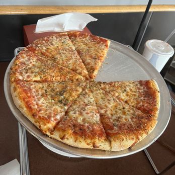 Ramundo's Pizzeria - Gluten free - Pizza Near Me - Cincinnati, Ohio