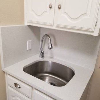 HomeTrust Granite - Countertop Installation Near Me - Bradenton, Florida