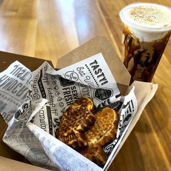 Tao Boba - Roasted brown sugar boba milk tea and red bean Taiyaki - Coffee & Tea Near Me - Denver, Colorado Tao Boba - Roasted brown sugar boba milk tea and red bean Taiyaki - Coffee & Tea Near Me - Denver, Colorado