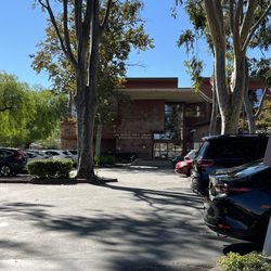 Woodland Hills Branch Library - Small parking lot