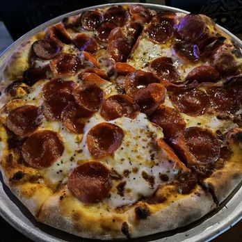El Granero - Extra pepperoni pizza - Breweries Near Me - Puerto Vallarta, JAL