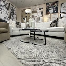 Decor & Co Warehouse - Rugs, furniture, art, lighting, vases, tables