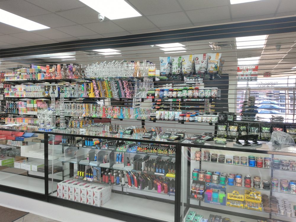 LURAY DISCOUNT TOBACCO & VAPE Updated August 2024 20 E Main St