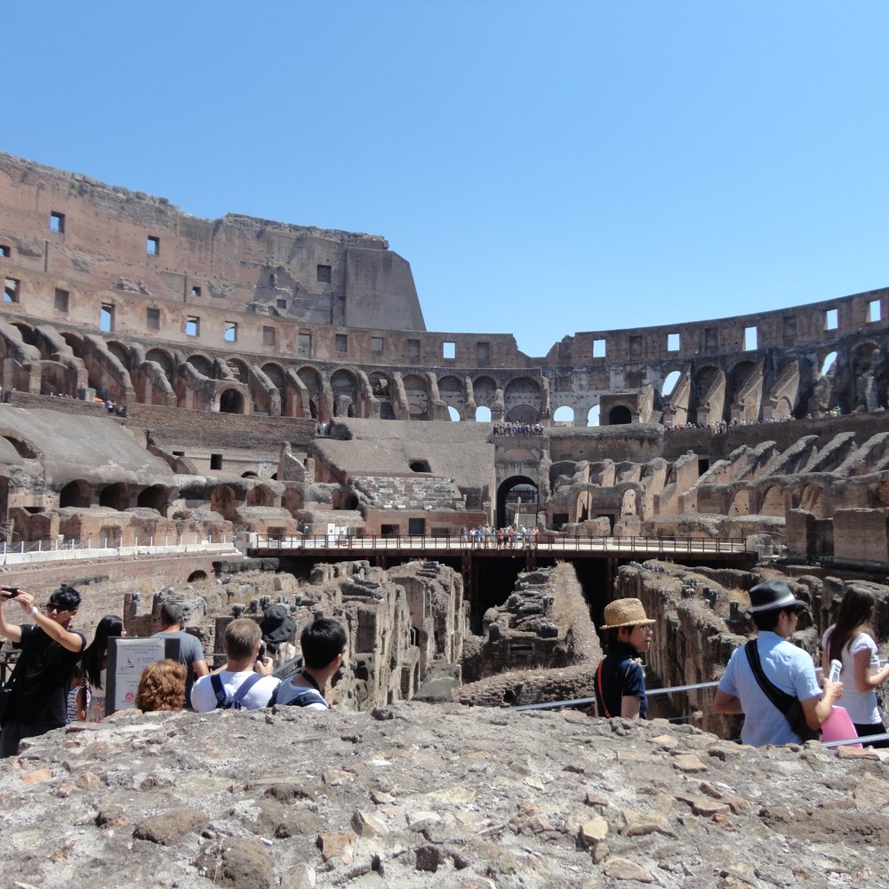 Colosseo - Local Flavor Near Me - Rome, RM