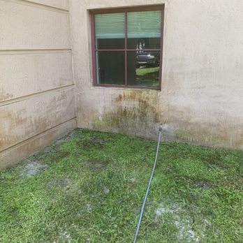 ET Pressure Cleaning - Before photo - Pressure Washers Near Me