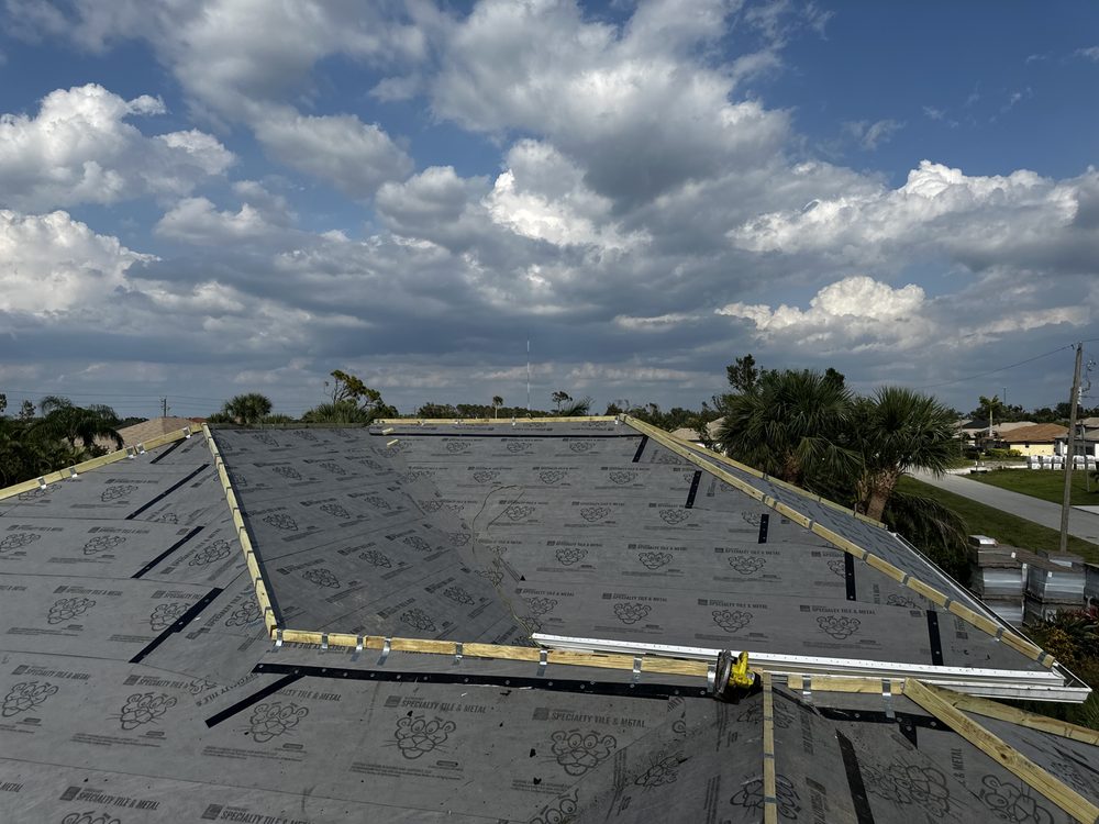 Slide of Escoto Construction