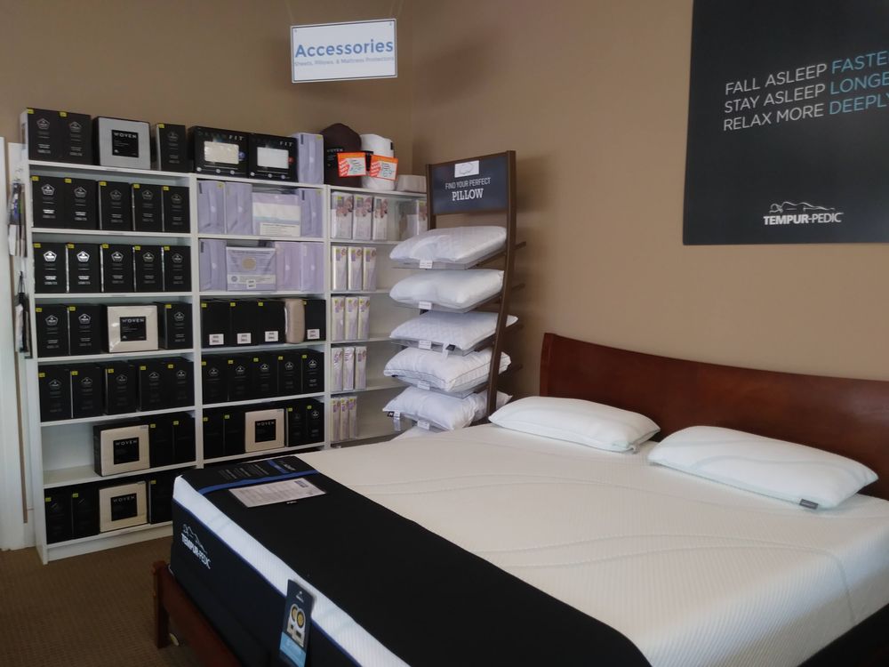 SLEEP BARGAINS Updated October 2024 13 Photos & 24 Reviews 316 SE 123rd Ave, Vancouver