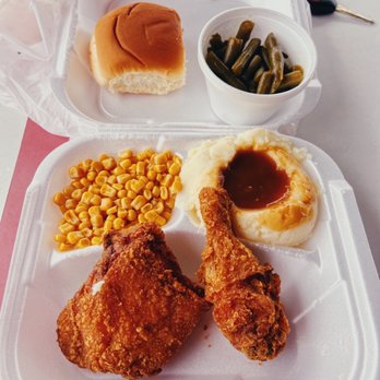 Chicken Lickin Hickory House - Fried chicken, corn, mashed potatoes, green beans - Chicken Shop Near Me - Hardeeville, South Carolina Chicken Lickin Hickory House - Fried chicken, corn, mashed potatoes, green beans - Chicken Shop Near Me - Hardeeville, South Carolina