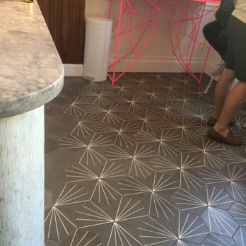 Pineapple & Pearls - New American Near Me - Washington, DC, District of Columbia