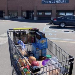 Larry's Foodland - Storefront