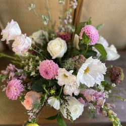Bloom House Flowers and Gifts - STUNNING