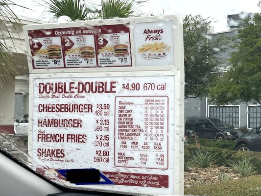 In-N-Out Burger by null