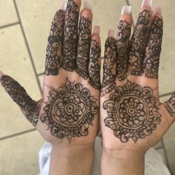 Nile Threading Salon - Henna