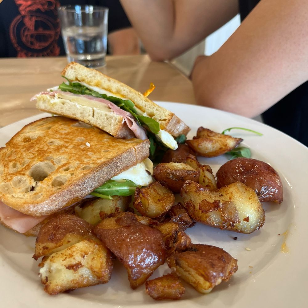 Madi - The GOAT - Breakfast & Brunch Near Me - San Diego, California Madi - The GOAT - Breakfast & Brunch Near Me - San Diego, California
